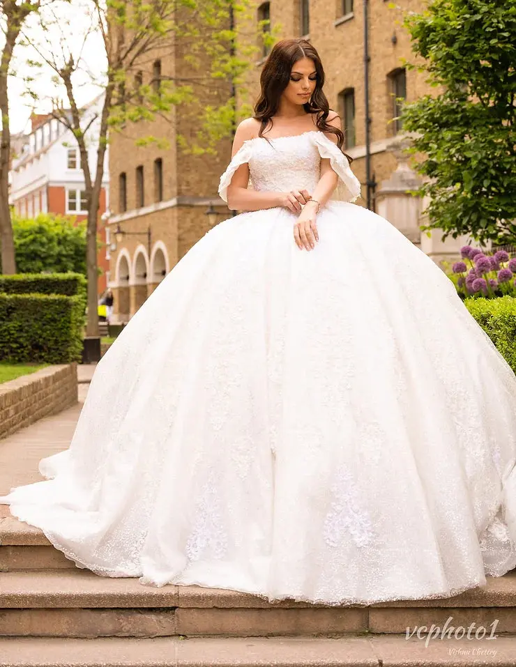 Are The Victorian Bridal Ballgown Wedding Dresses Heavy? Understanding the Weight and Comfort of The Victorian Bridal’s Signature Designs